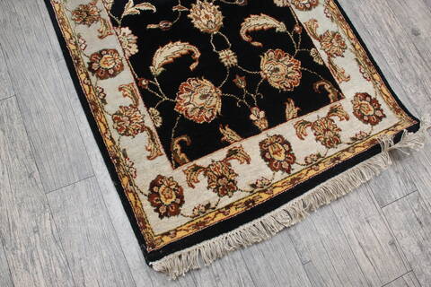 Jaipur Black Runner Hand Knotted 28 X 102 Area Rug 905-147198 Image 2