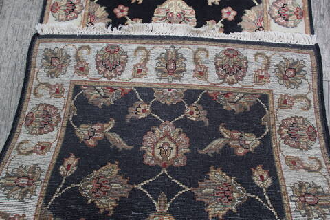 Jaipur Black Runner Hand Knotted 26 X 911 Area Rug 905-147200 Image 5