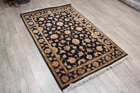 Jaipur Black Hand Knotted 40 X 61 Area Rug 905-147205 Image 2