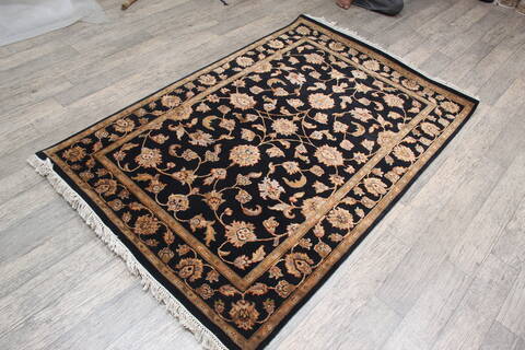 Jaipur Black Hand Knotted 40 X 61 Area Rug 905-147205 Image 3