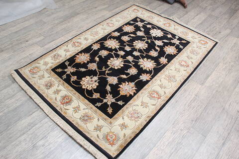 Jaipur Black Hand Knotted 40 X 511 Area Rug 905-147207 Image 3