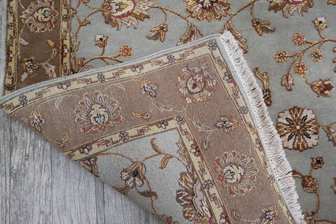 Jaipur Grey Hand Knotted 40 X 60 Area Rug 905-147211 Image 7