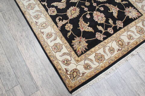 Jaipur Black Hand Knotted 40 X 60 Area Rug 905-147216 Image 2