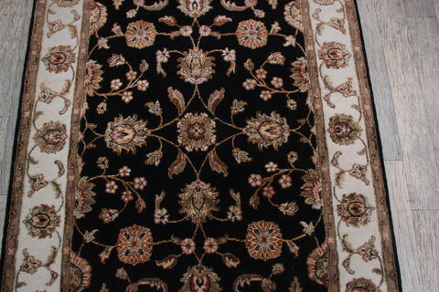 Jaipur Black Hand Knotted 40 X 60 Area Rug 905-147219 Image 3