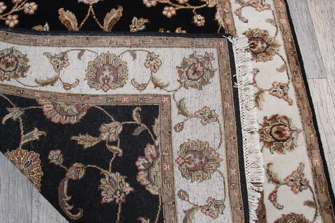 Jaipur Black Hand Knotted 40 X 60 Area Rug 905-147219 Image 5