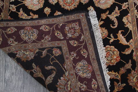Jaipur Black Hand Knotted 40 X 62 Area Rug 905-147221 Image 6