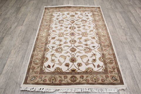 Jaipur White Hand Knotted 41 X 61 Area Rug 905-147224 Image 1