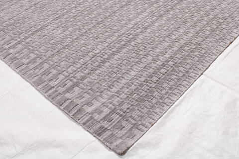 Modern Grey Hand Knotted 89 X 59 Area Rug 301-147233 Image 3