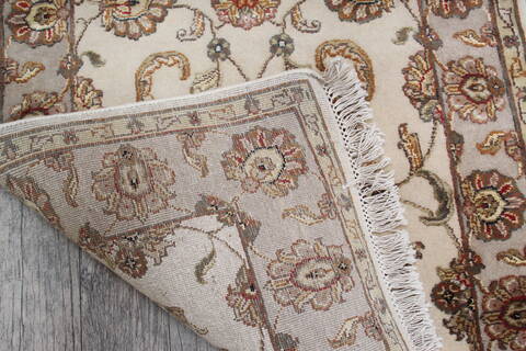 Jaipur White Hand Knotted 210 X 51 Area Rug 905-147240 Image 5