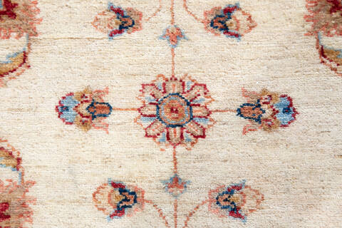 Chobi Beige Hand Knotted 57 X 79 Area Rug 700-147281 Image 4