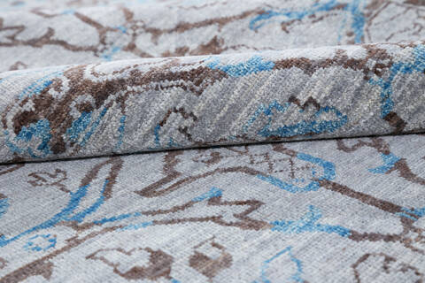 Chobi Grey Hand Knotted 94 X 1111 Area Rug 700-147283 Image 6