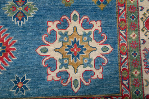 Kazak Blue Hand Knotted 67 X 102 Area Rug 700-147310 Image 4