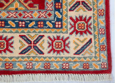 Kazak Red Hand Knotted 33 X 411 Area Rug 700-147311 Image 3