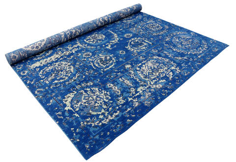 Modern Blue Hand Knotted 80 X 100 Area Rug 902-147330 Image 3