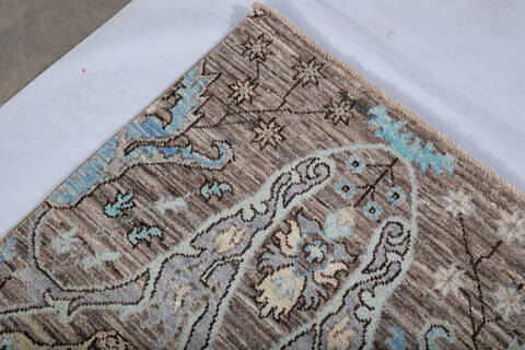 Chobi Grey Hand Knotted 90 X 125 Area Rug 700-147343 Image 6