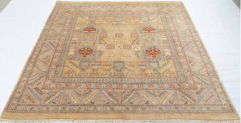 Gabbeh Beige Square Hand Knotted 60 X 60 Area Rug 700-147354 Image 1