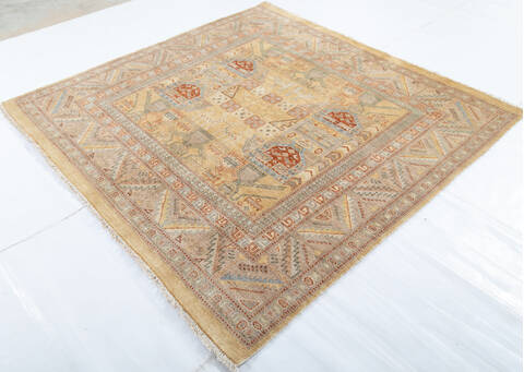 Gabbeh Beige Square Hand Knotted 60 X 60 Area Rug 700-147354 Image 2