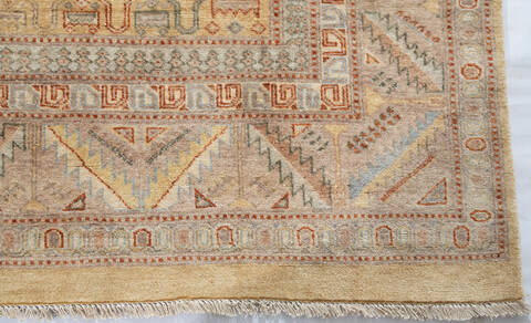Gabbeh Beige Square Hand Knotted 60 X 60 Area Rug 700-147354 Image 3