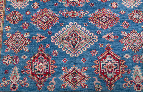 Kazak Blue Hand Knotted 69 X 100 Area Rug 700-147364 Image 4