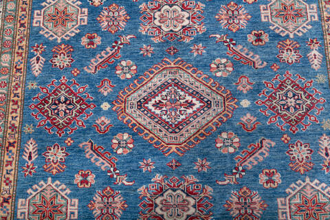 Kazak Blue Hand Knotted 69 X 100 Area Rug 700-147364 Image 5