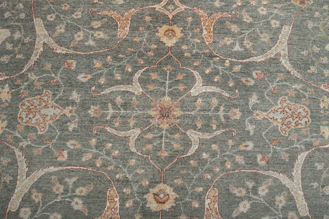 Chobi Green Hand Knotted 82 X 100 Area Rug 700-147421 Image 5