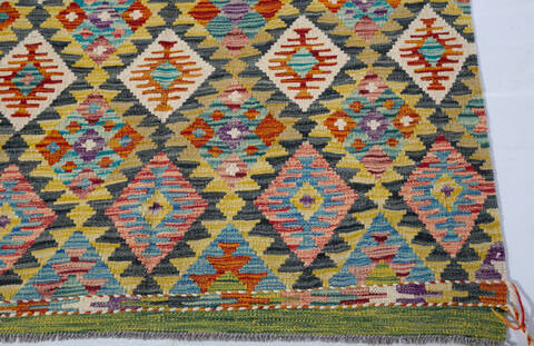 Kilim Multicolor Hand Knotted 41 X 64 Area Rug 700-147442 Image 4