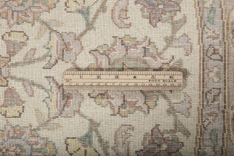 Pak-Persian Beige Round Hand Knotted 51 X 51 Area Rug 700-147471 Image 6