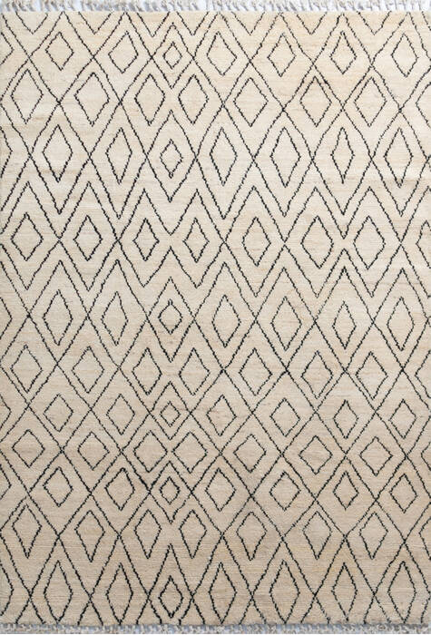 Moroccan White Hand Knotted 58 X 80 Area Rug 700-147483 Image 0