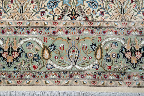 Pak-Persian Beige Hand Knotted 91 X 124 Area Rug 700-147484 Image 8