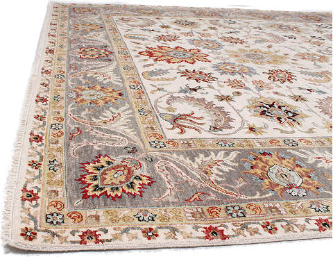 Ziegler Beige Hand Knotted 81 X 104 Area Rug 254-147502 Image 3