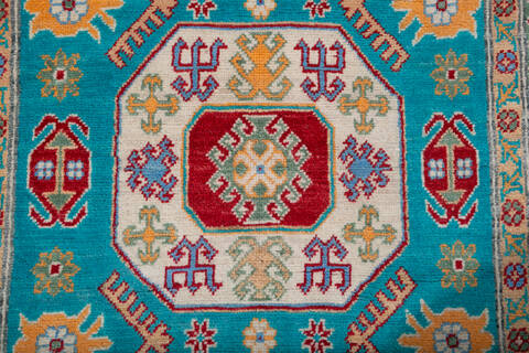 Kazak Green Hand Knotted 311 X 60 Area Rug 700-147531 Image 4