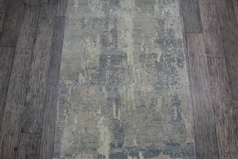 Jaipur Grey Runner Hand Knotted 26 X 120 Area Rug 905-147550 Image 3