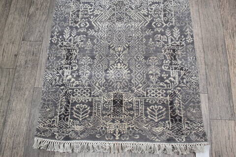 Jaipur Grey Runner Hand Knotted 26 X 62 Area Rug 905-147552 Image 4