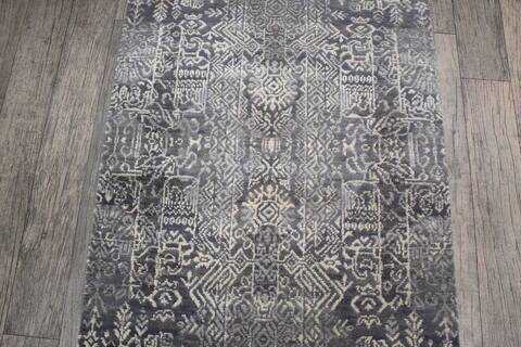 Jaipur Grey Runner Hand Knotted 26 X 62 Area Rug 905-147552 Image 5