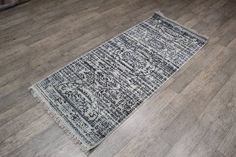 Jaipur Grey Runner Hand Knotted 60 X 26 Area Rug 905-147556 Image 3