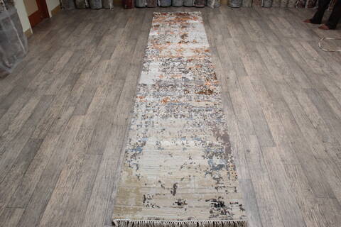 Jaipur Grey Runner Hand Knotted 26 X 1111 Area Rug 905-147565 Image 1
