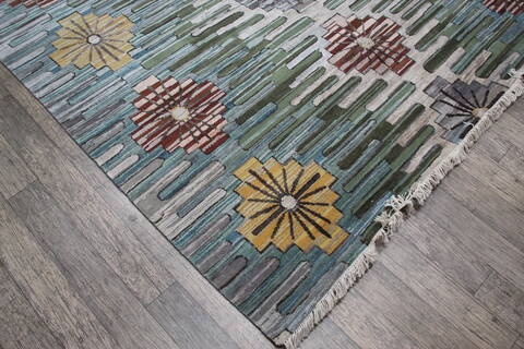 Jaipur Blue Hand Knotted 79 X 101 Area Rug 905-147569 Image 4