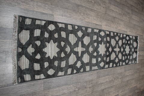 Jaipur Grey Runner Hand Knotted 26 X 100 Area Rug 905-147582 Image 5