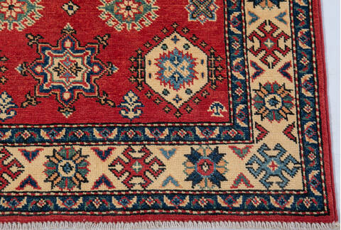 Kazak Red Hand Knotted 31 X 50 Area Rug 700-147584 Image 3