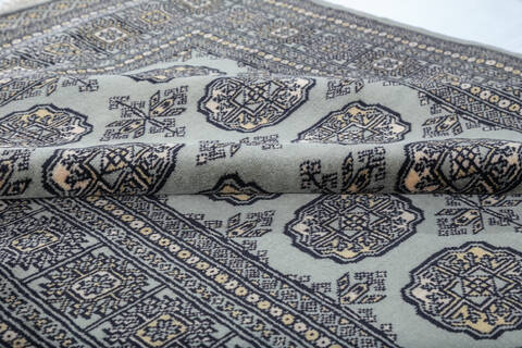 Bokhara Green Hand Knotted 48 X 610 Area Rug 700-147594 Image 4