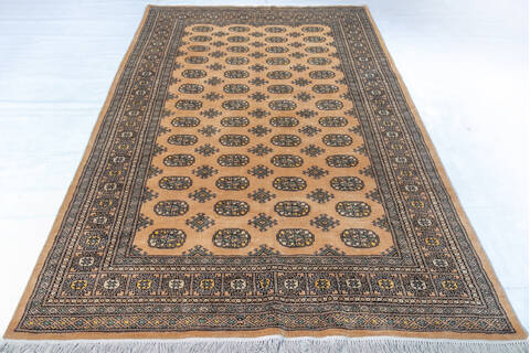 Bokhara Beige Hand Knotted 53 X 84 Area Rug 700-147595 Image 1