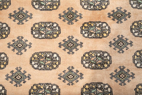 Bokhara Beige Hand Knotted 53 X 84 Area Rug 700-147595 Image 5
