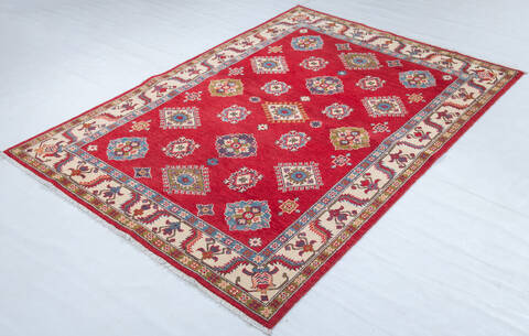 Kazak Red Hand Knotted 56 X 79 Area Rug 700-147622 Image 2