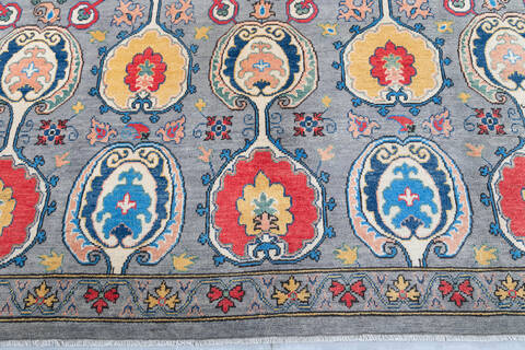 Kazak Grey Hand Knotted 67 X 102 Area Rug 700-147636 Image 4