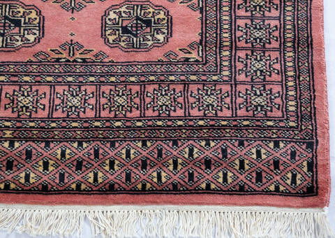 Bokhara Red Hand Knotted 42 X 510 Area Rug 700-147697 Image 4