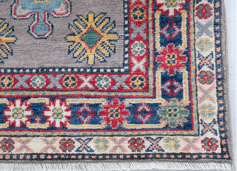Kazak Grey Runner Hand Knotted 28 X 168 Area Rug 700-147703 Image 4