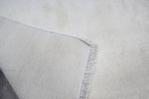 Jaipur White Hand Knotted 40 X 62 Area Rug 905-147705 Image 5
