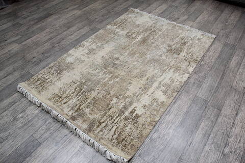 Jaipur Beige Hand Knotted 40 X 60 Area Rug 905-147706 Image 3
