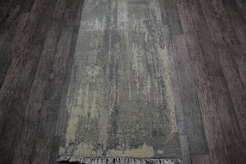 Jaipur Grey Runner Hand Knotted 26 X 1911 Area Rug 905-147718 Image 2