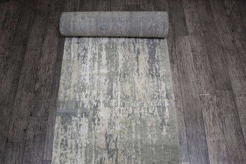 Jaipur Grey Runner Hand Knotted 26 X 1911 Area Rug 905-147718 Image 5